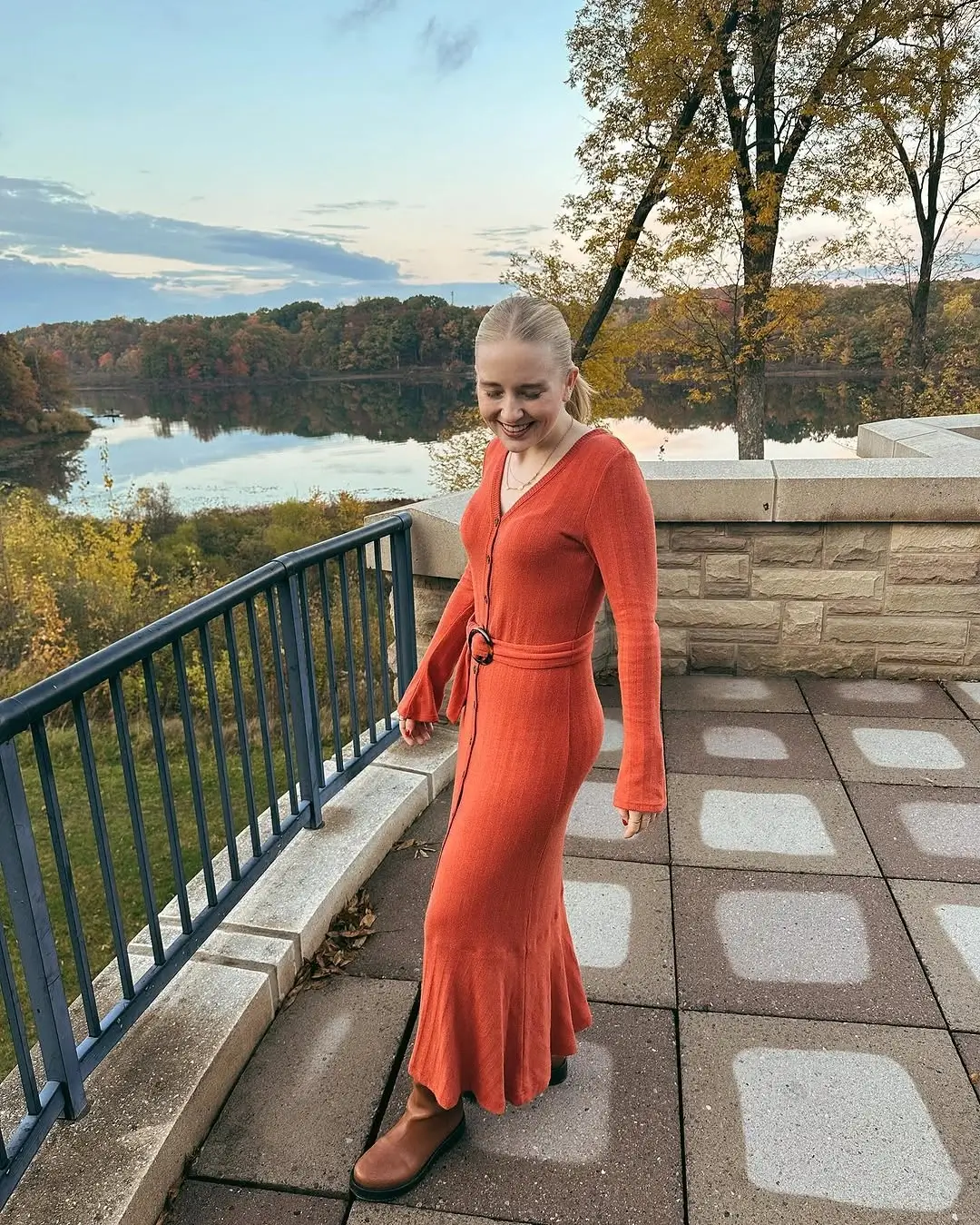 fall sweater dress outfits 2026 A Long Cinnamon Sweater Dress That Captures Autumn Perfectly