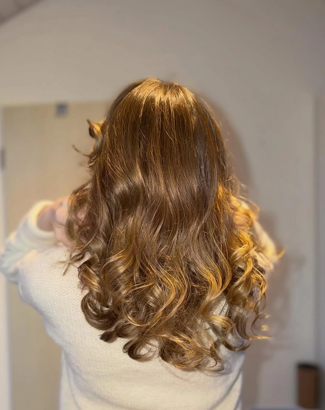 heatless curls hairstyle Bouncy Medium-Length Curls with Natural Movement