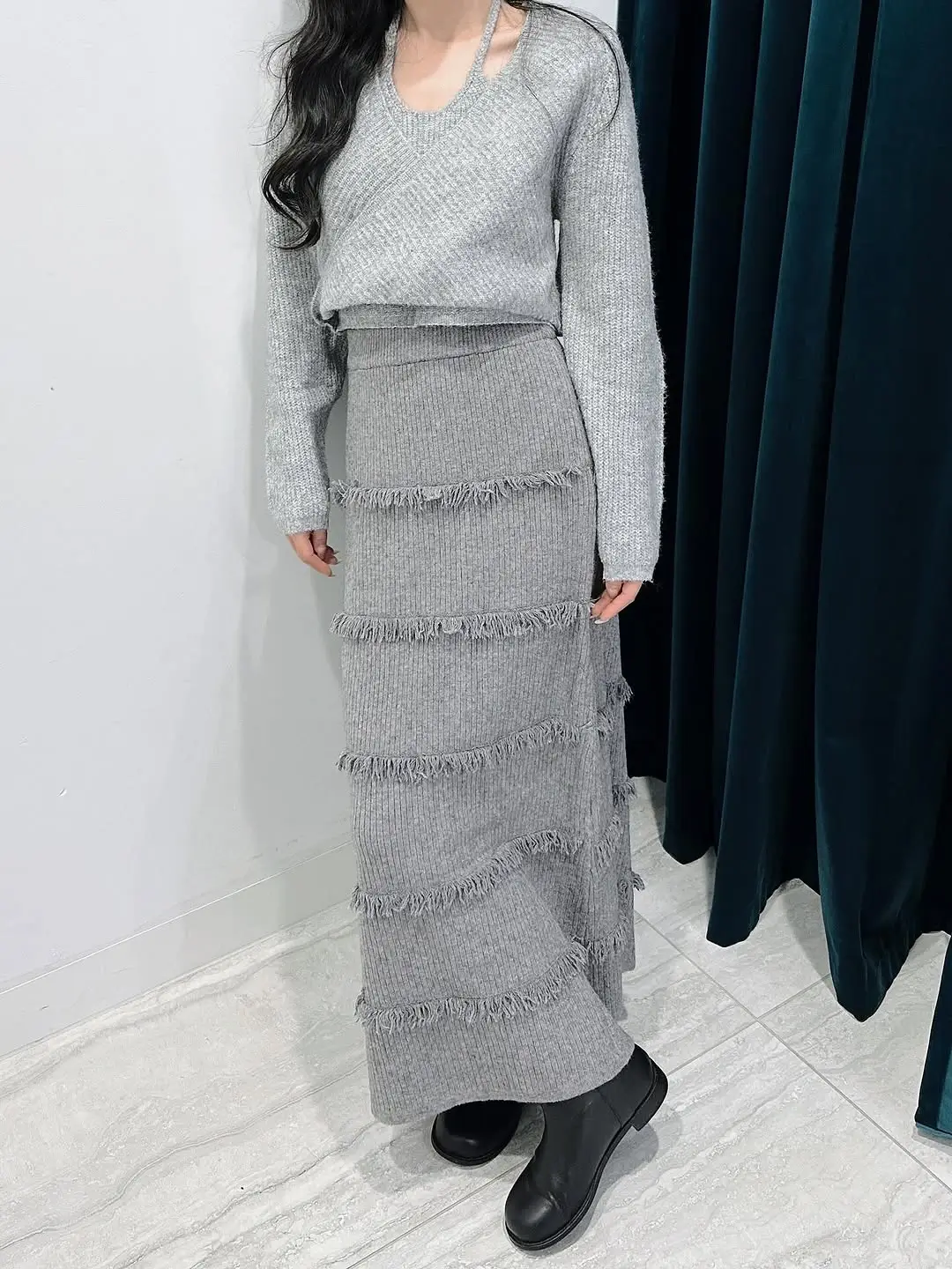 knit skirt outfits fall 2026 Layered Grey Knit Maxi with Modern Fringe Texture