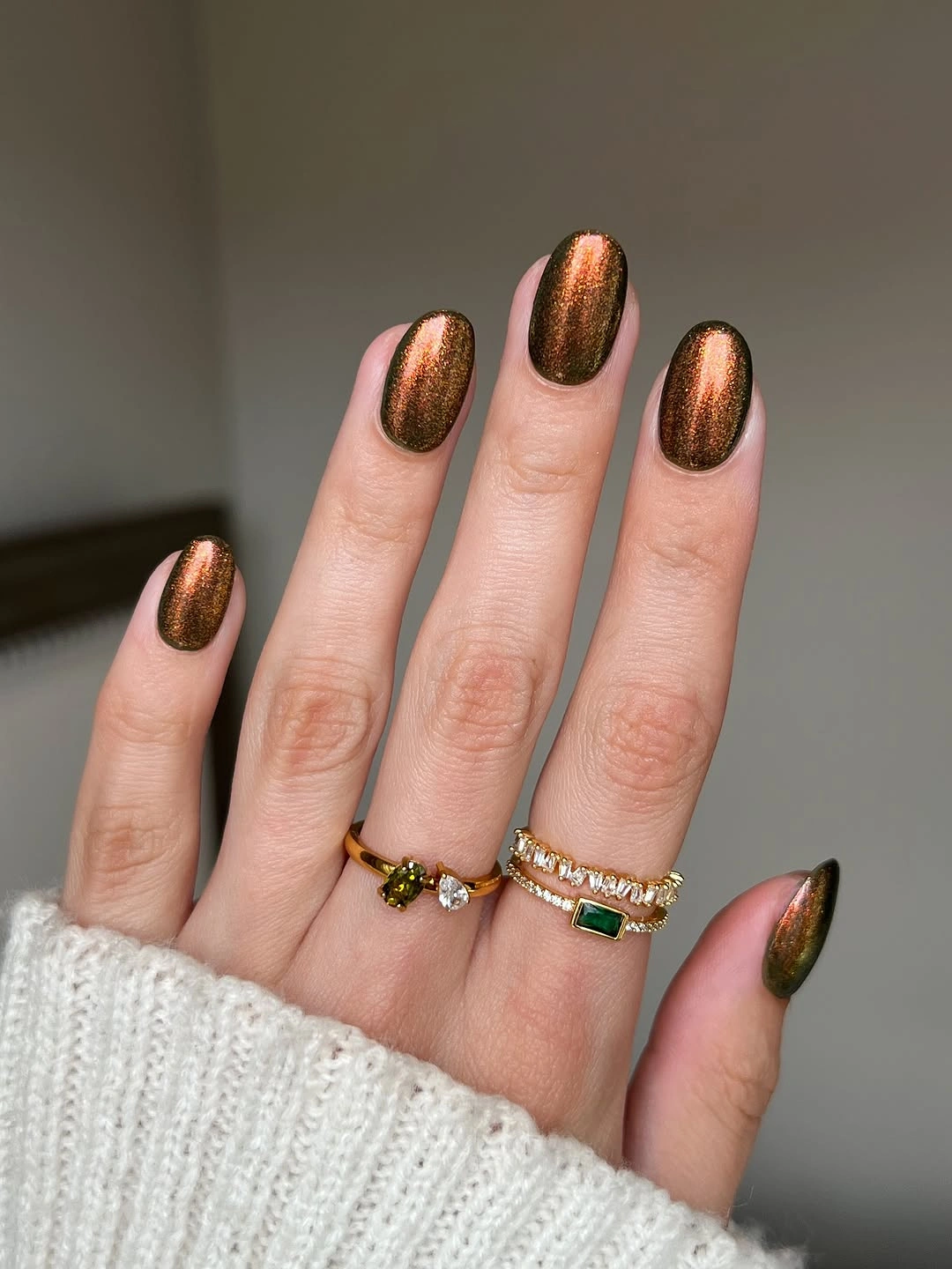 September nails color 2026 Burnished Copper Chrome Nails That Glow Like Autumn Leaves