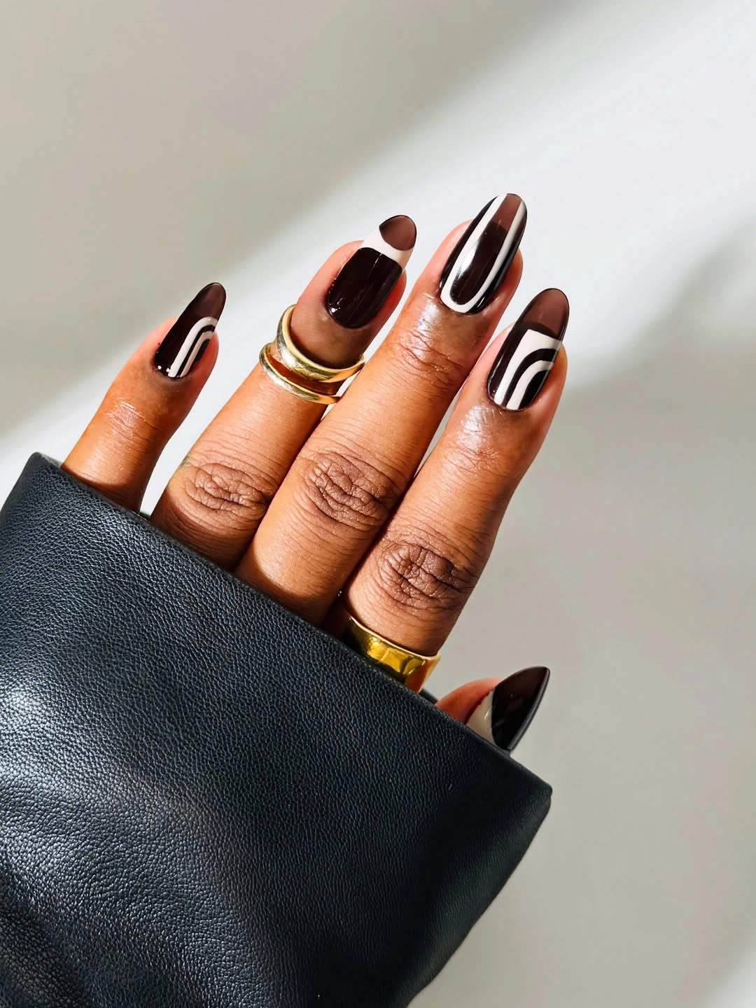 September nails color 2026 Graphic Espresso Nails With Bold Monochrome Lines