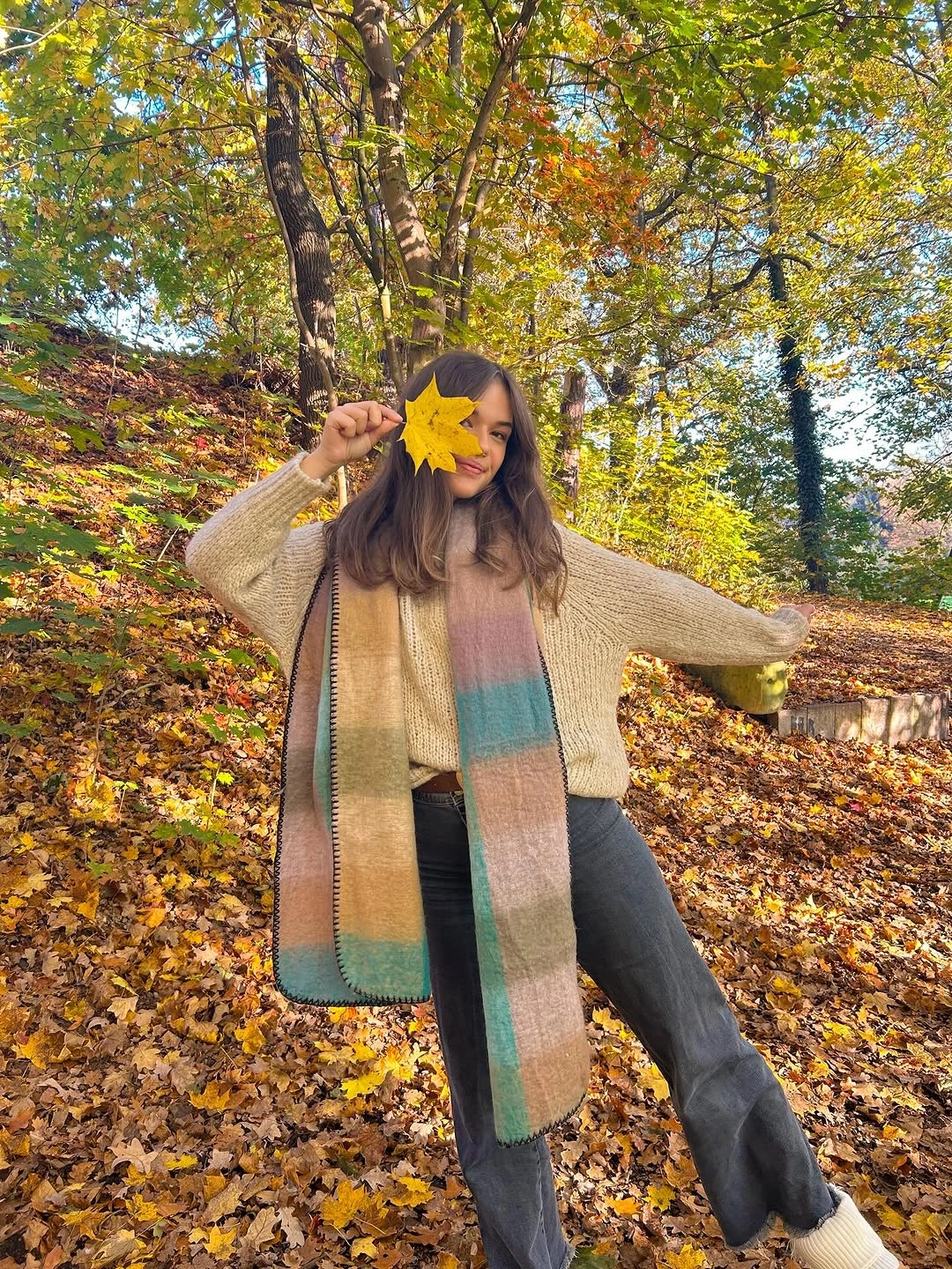 September outfits ideas 2026 Oversized Knits for Crisp Autumn Walks