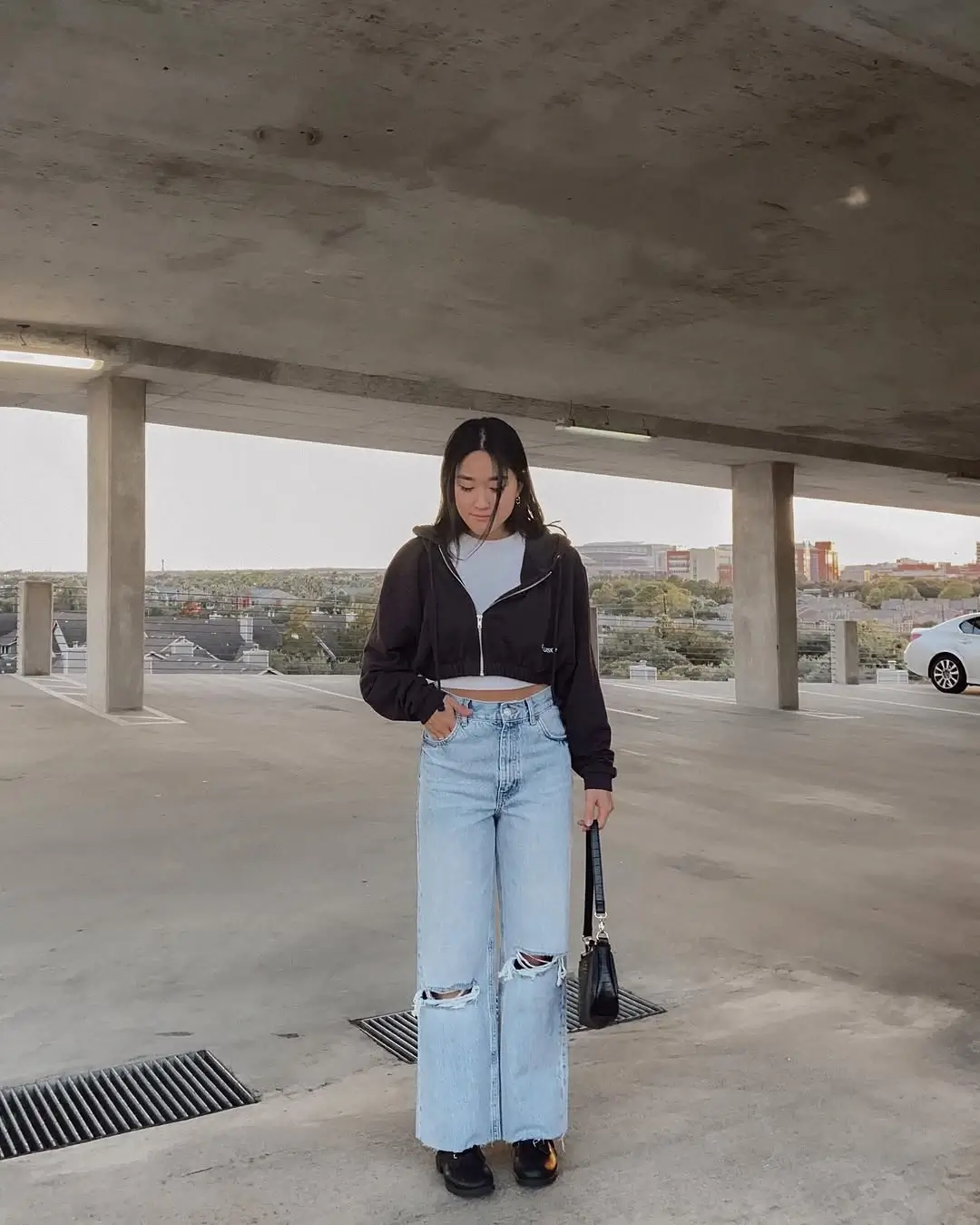 simple fall outfits 2026 Relaxed Wide Leg Denim With a Cropped Hoodie