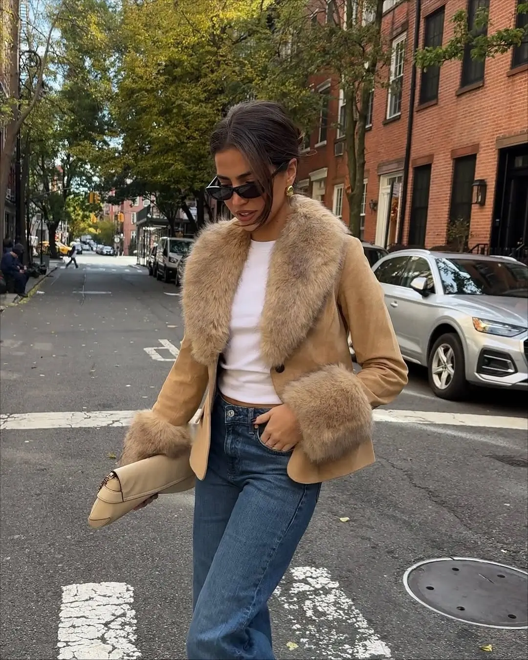 wide leg jeans outfit fall 2026 Elegant Faux Fur Details for an Elevated City Look