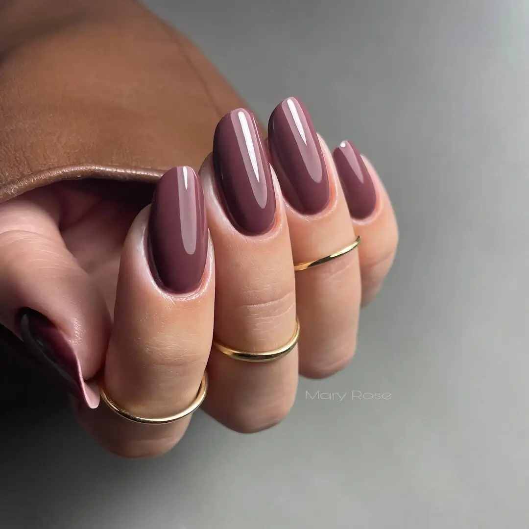 autumn nails color Mulberry Plum for a Soft Dark Manicure