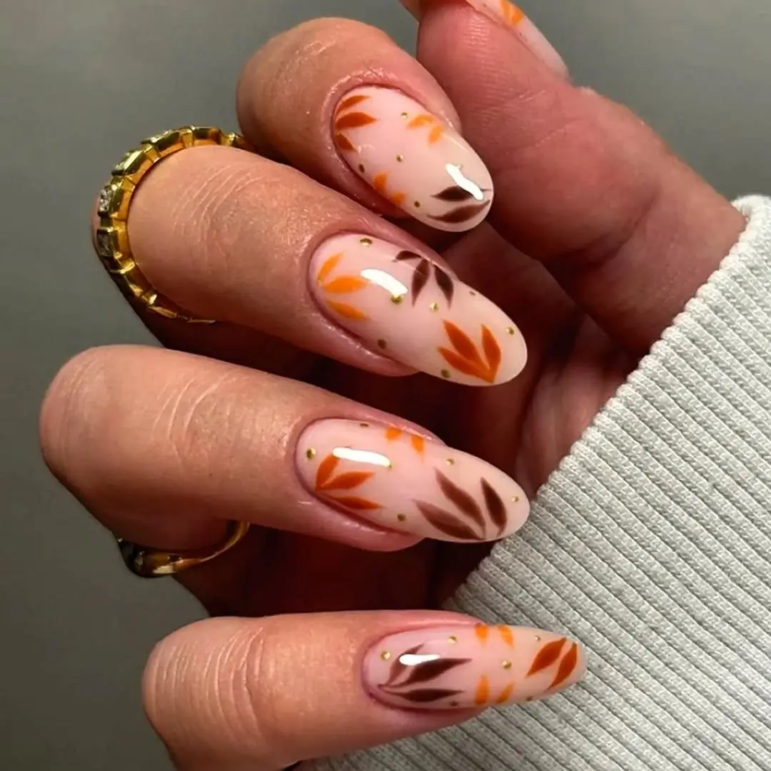 autumn nails color Autumn Leaf Art in Orange and Brown