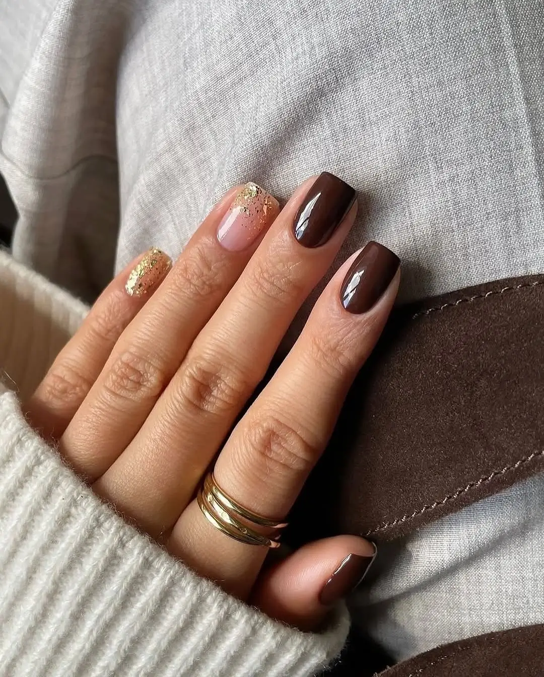 Brown Fall Nails 2026 Classic Chocolate Square Nails with Golden Glitter Accents