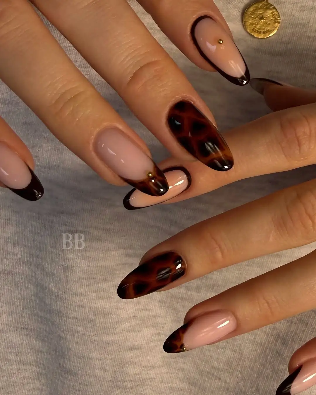 Fall French Nails 2026 Tortoiseshell French Tips with Glossy Espresso Accents