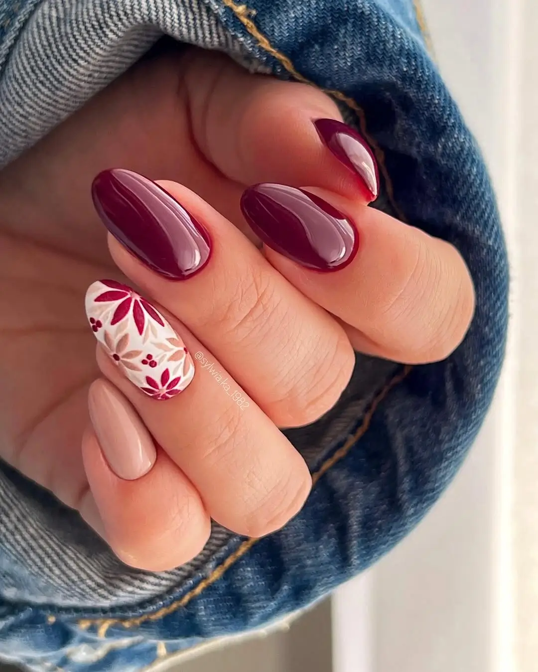 Fall gel nails ideas 2026 Burgundy Floral Accent Nails With Cozy Autumn Charm