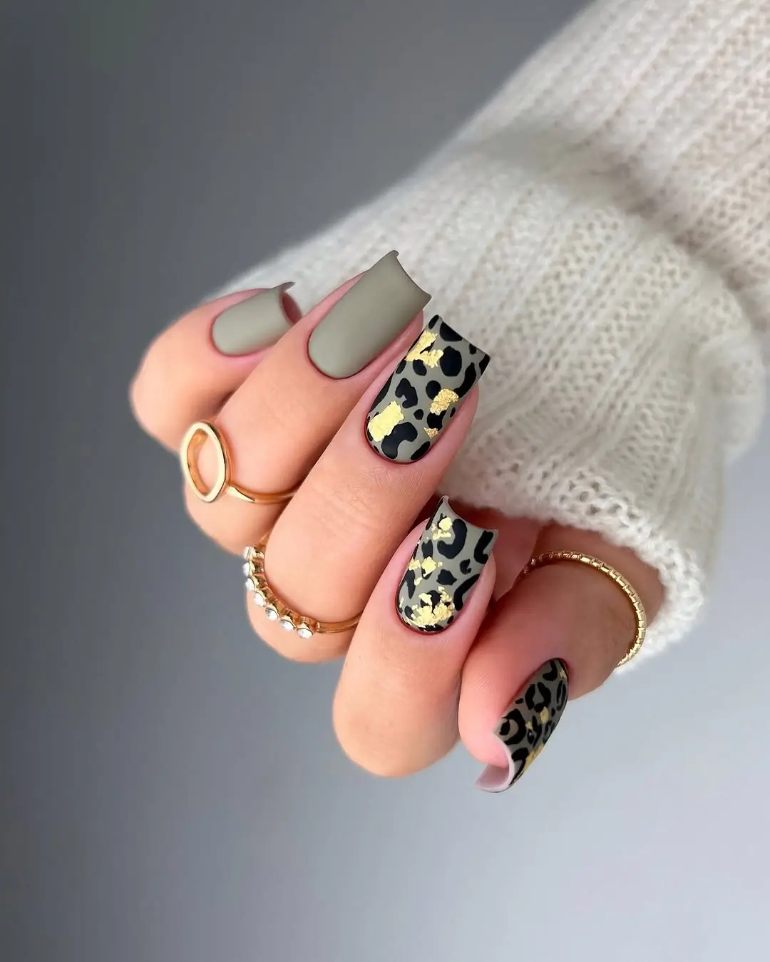 Fall gel nails ideas 2026 Matte Sage Meets Chic Leopard Luxury