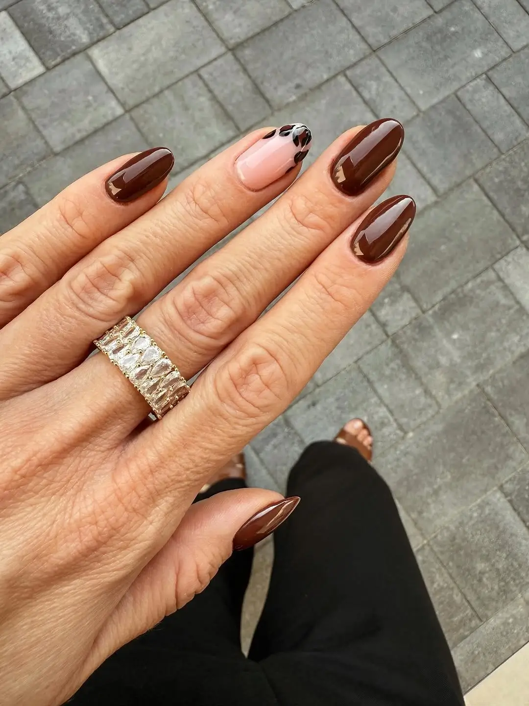 fall long nails 2026 Glossy Chocolate Brown With Leopard Accent