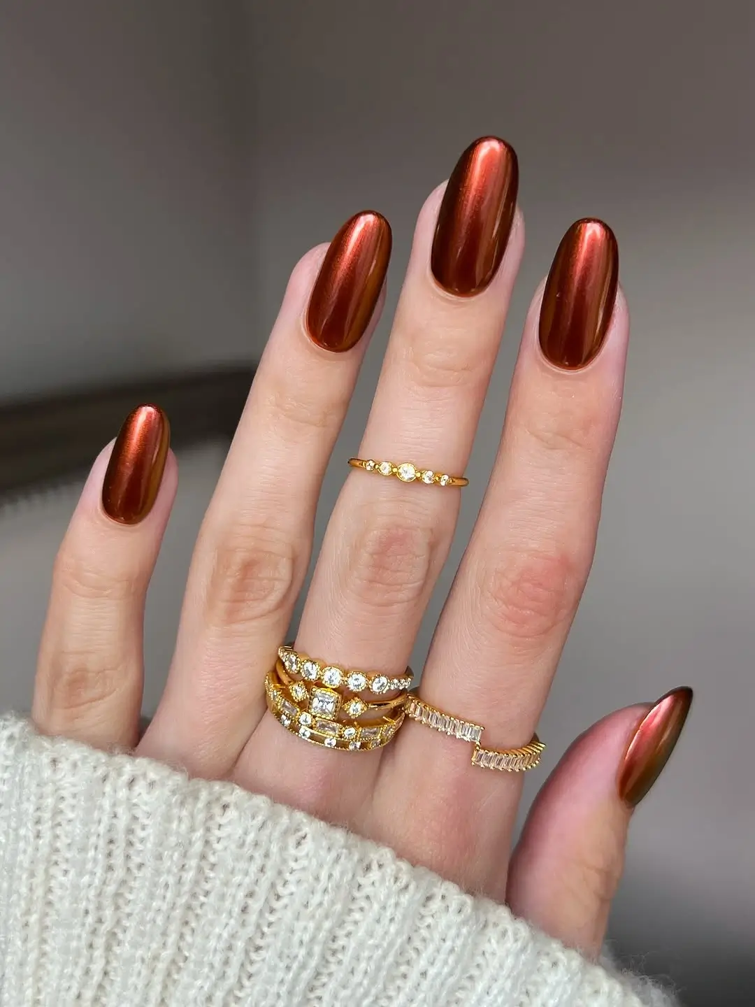 Fall manicure ideas 2026 Burnished Copper Chrome Nails That Glow Like Autumn Leaves
