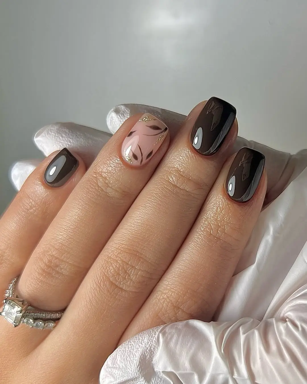 Fall Nail Inspiration 2026 Short Chocolate Nails with Delicate Botanical Art