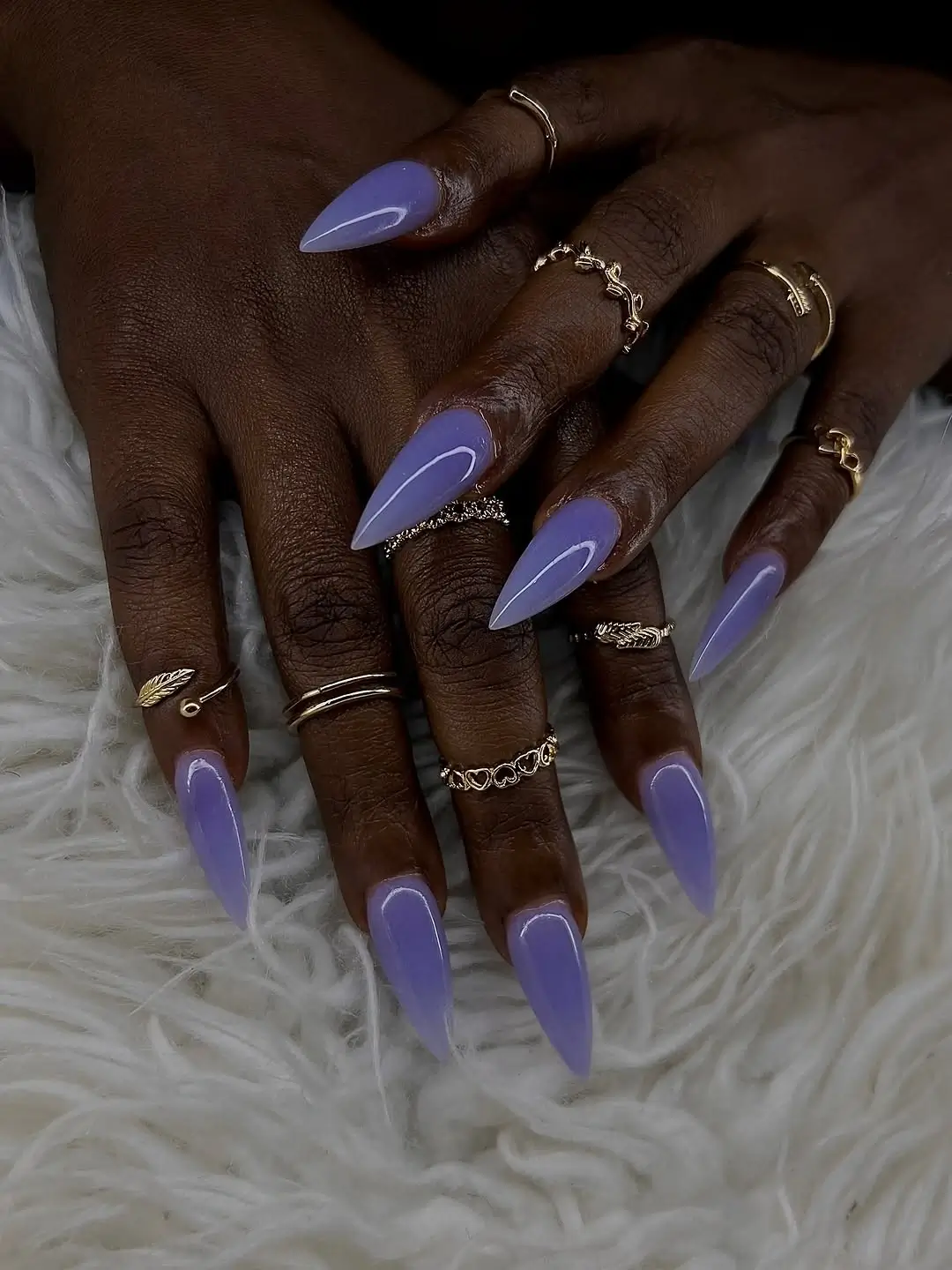 Fall nails colors for dark skin women with long lavender stiletto nails