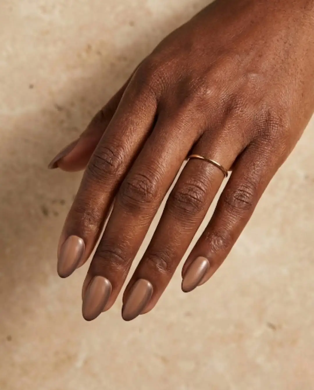 Fall nails colors for dark skin ladies with muted cocoa almond nails
