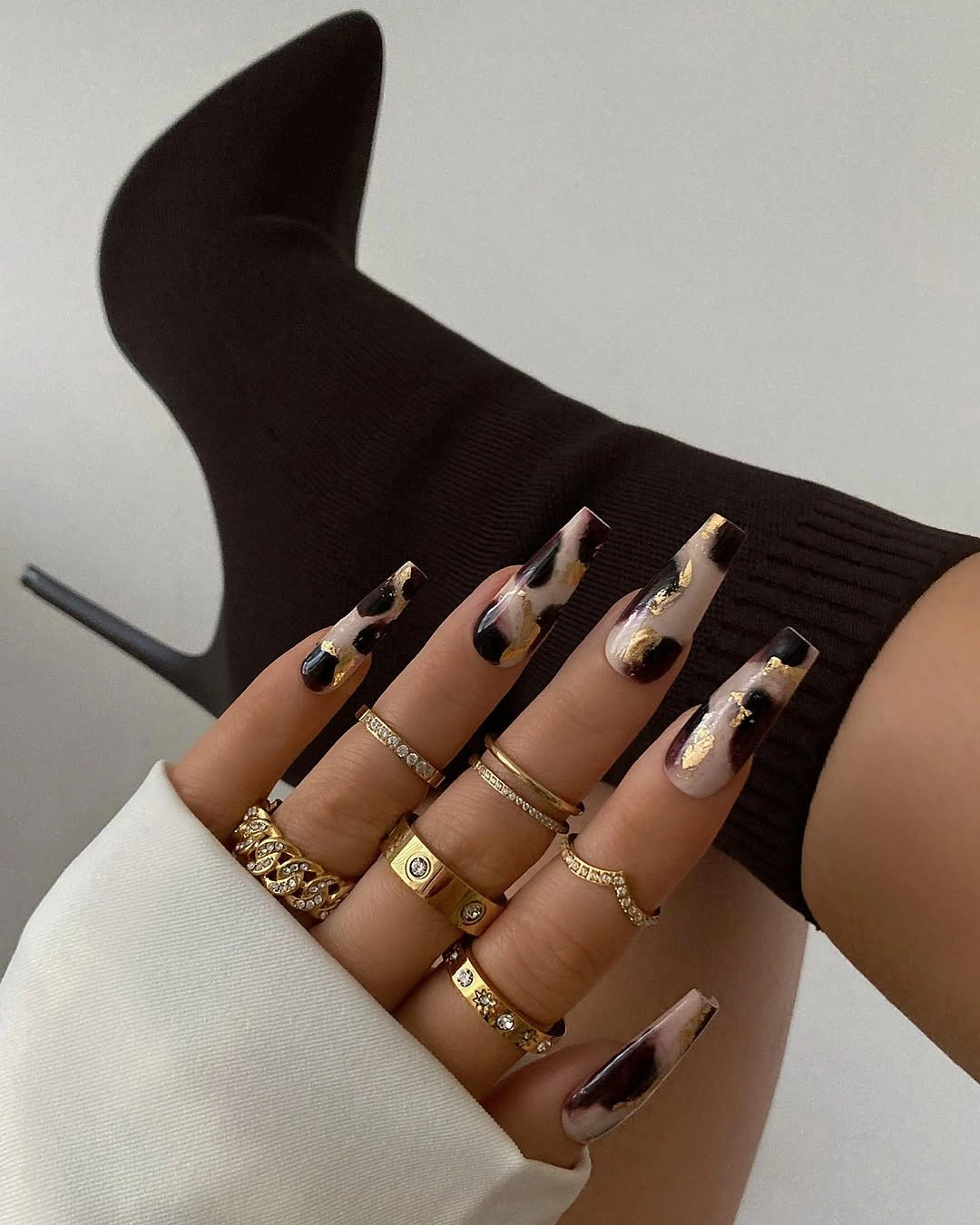 fall trendy nails 2026 black brown and gold abstract square nail art