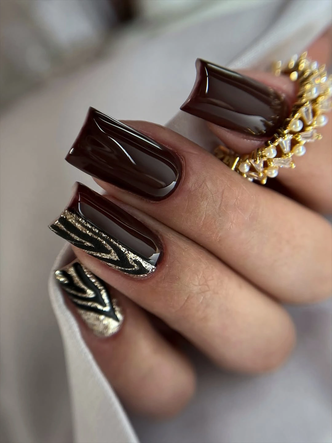 fall trendy nails 2026 dark chocolate brown square nails with gold details