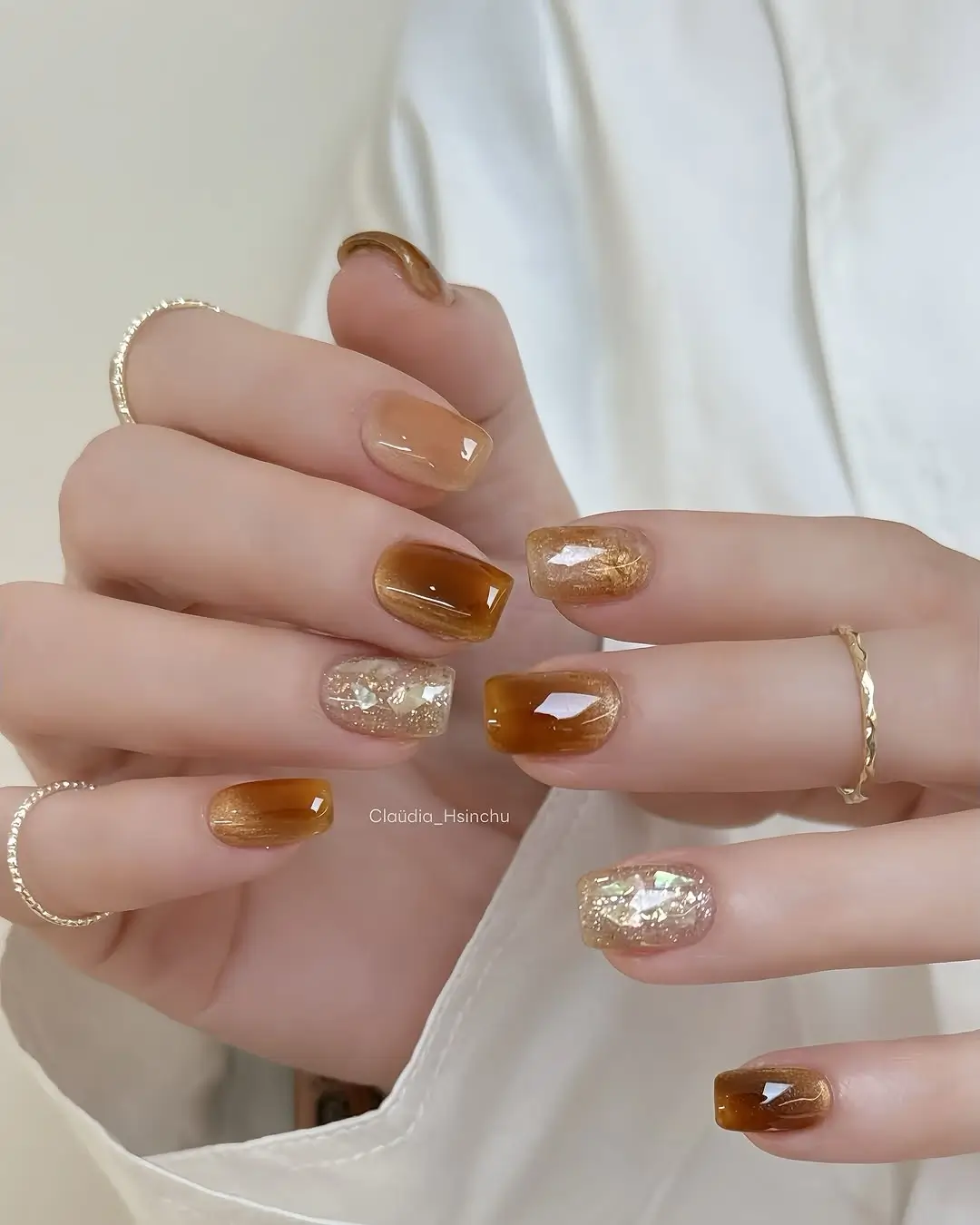 Fall wedding nails 2026 Champagne Amber Nails for a Golden Fall Celebration