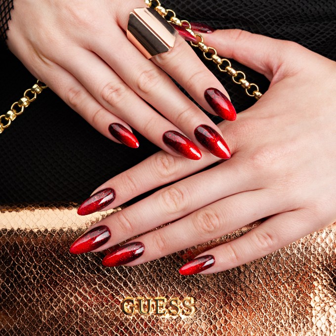 Glitter Glossy Visual Idea — Winter Red Nails
