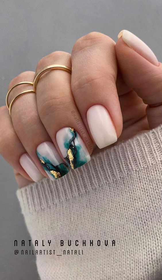 Winter Visual Idea — Winter Marble Nails
