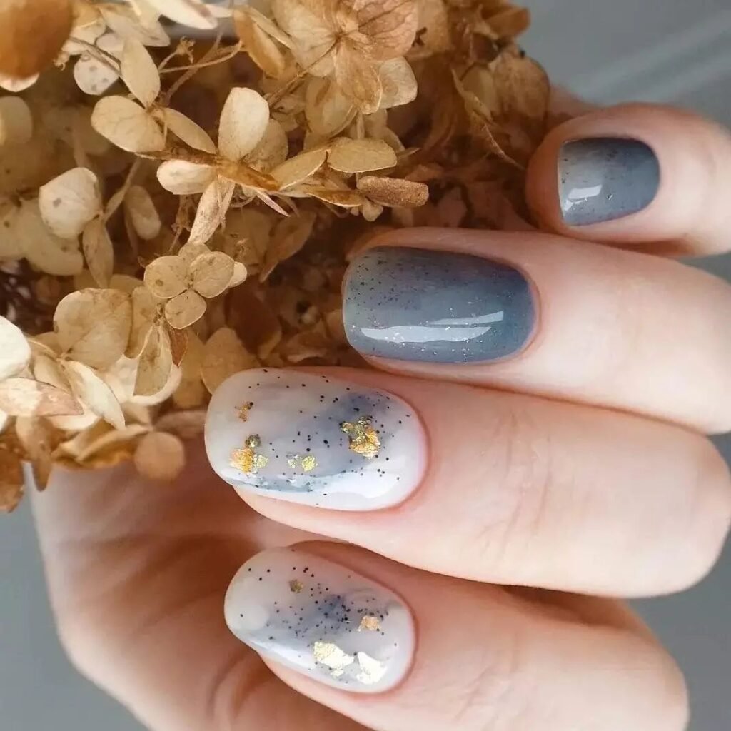 Speckled Gray & Gold Leaf Short Oval — Winter Gray Nails