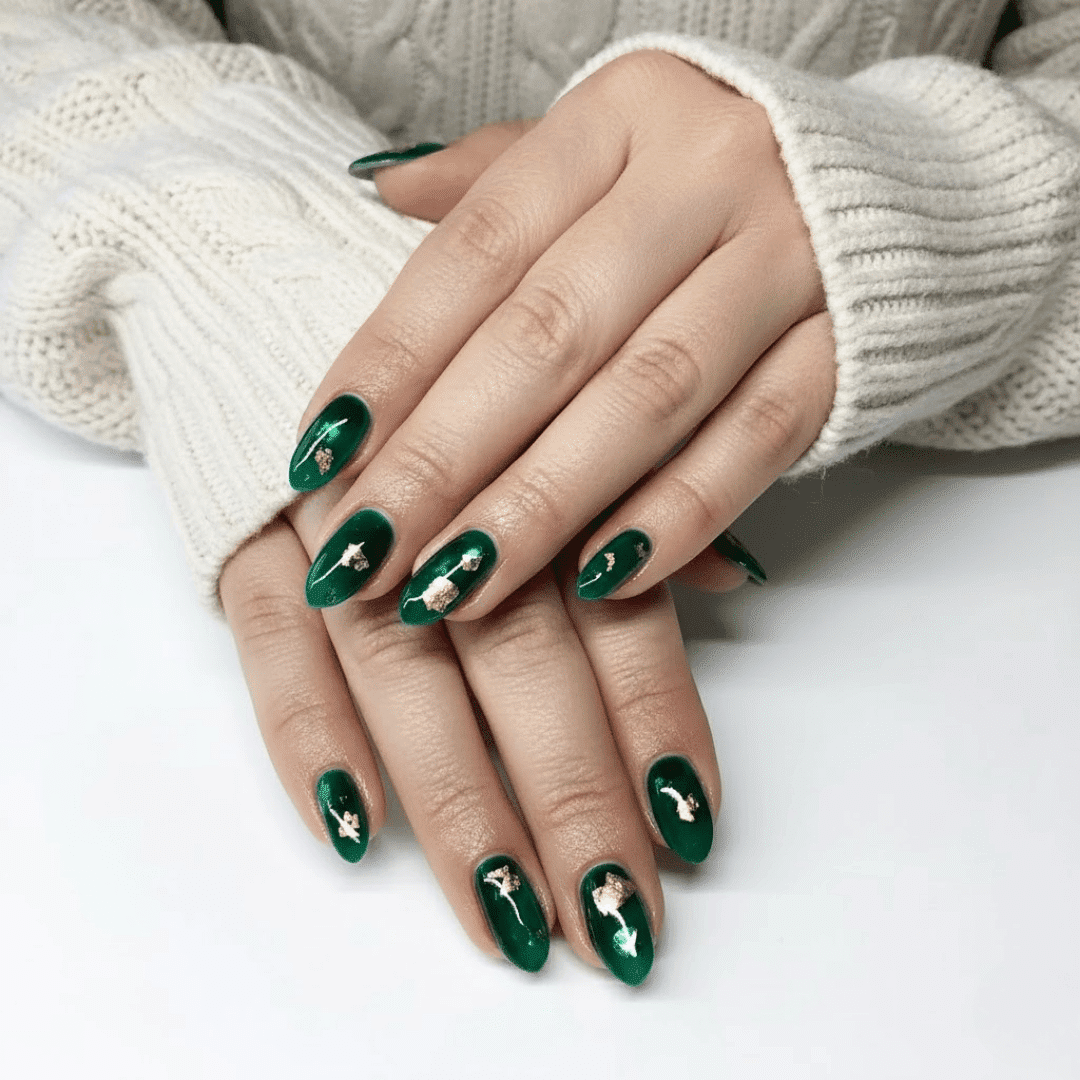 Gold Foil Accents On All Nails Visual Idea Gold Foil Accents On All Nails Visual Idea — Winter Nail Colors for Women Over 40