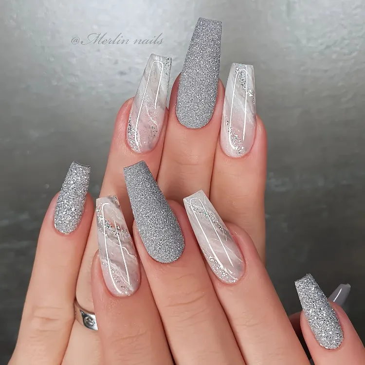 Visual Idea — Winter Marble Nails