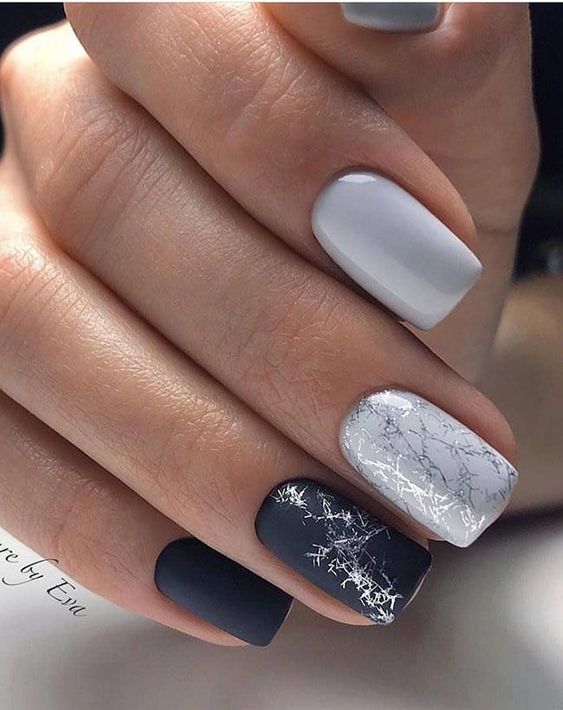 Visual Idea — Winter Gray Nails