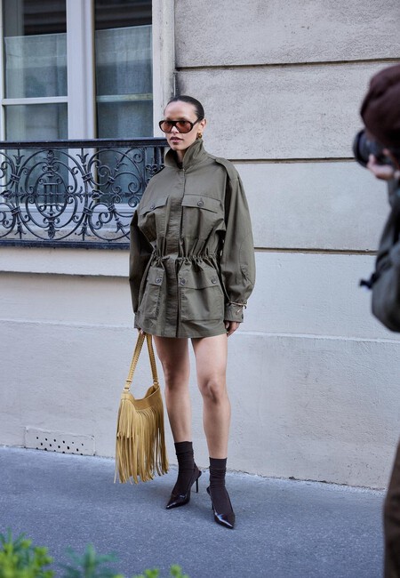 Olive Green Military Parka with Wide-Leg Jeans Olive Green Military Parka with Wide-Leg Jeans — Parka Outfits