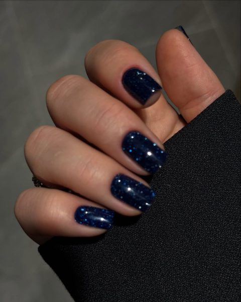 Deep Navy Glitter Square Nails — Everyday Winter Nails