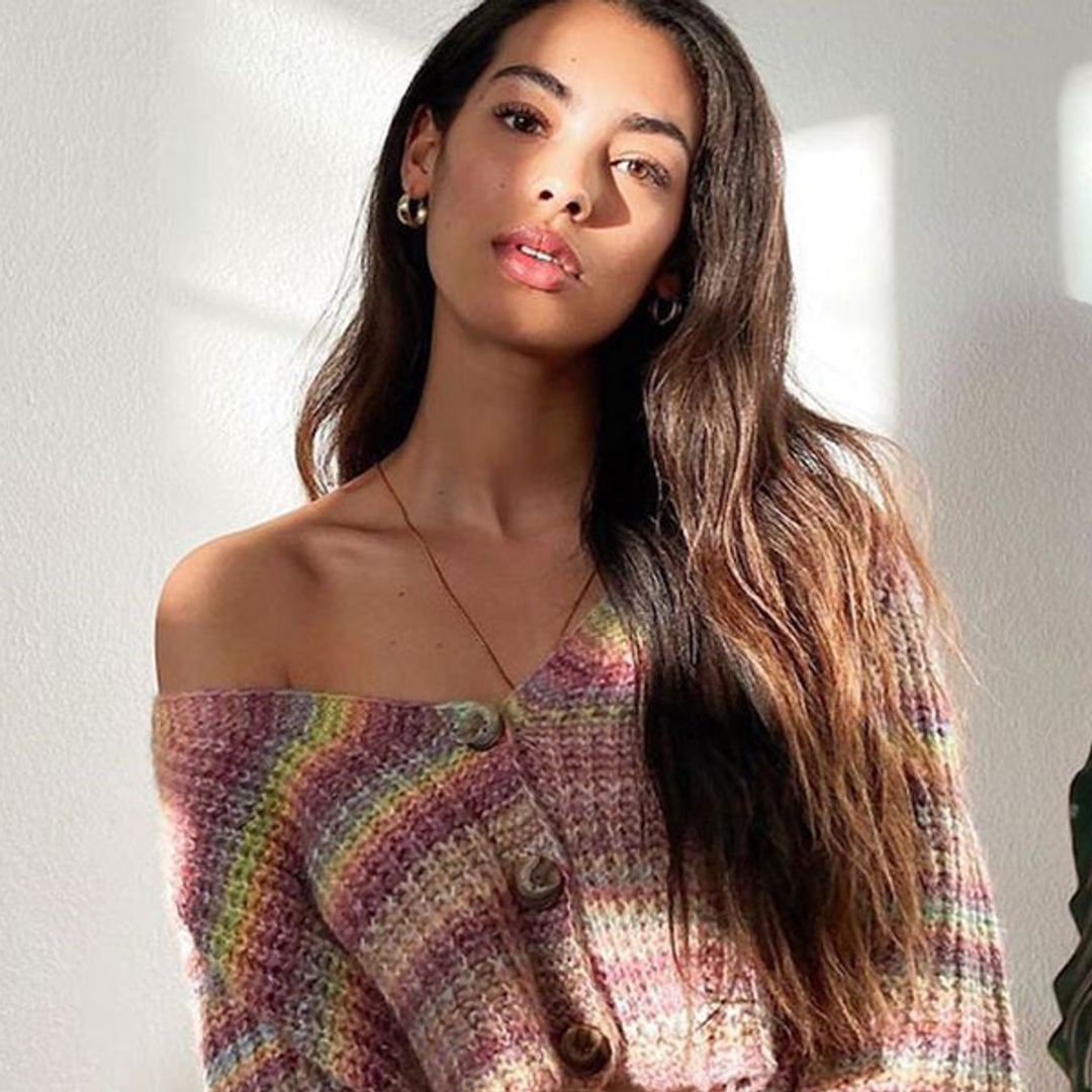 Cropped Rainbow Striped Cardigan Cropped Rainbow Striped Cardigan — Cardigan Outfits