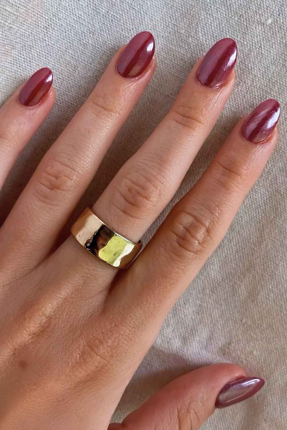 Sheer Pink Nude French Tip Round Nails — Winter Round Nails