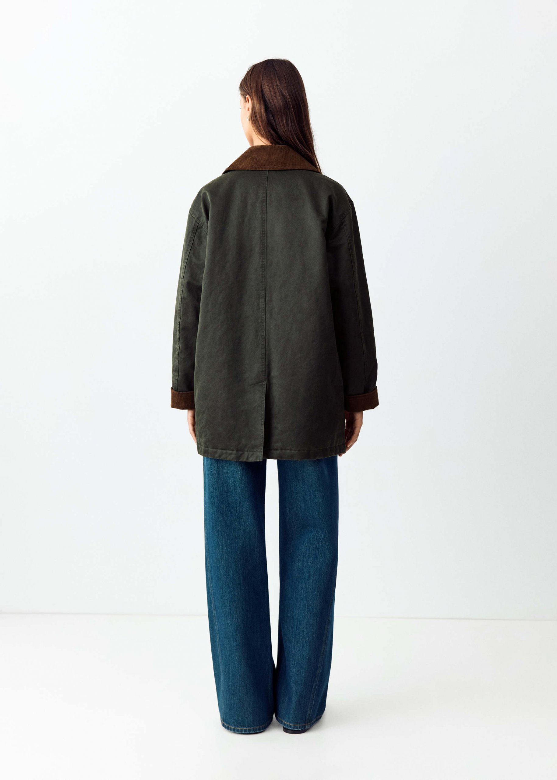 Relaxed Fit Dark Green Jacket with Jeans — Winter School Outfits