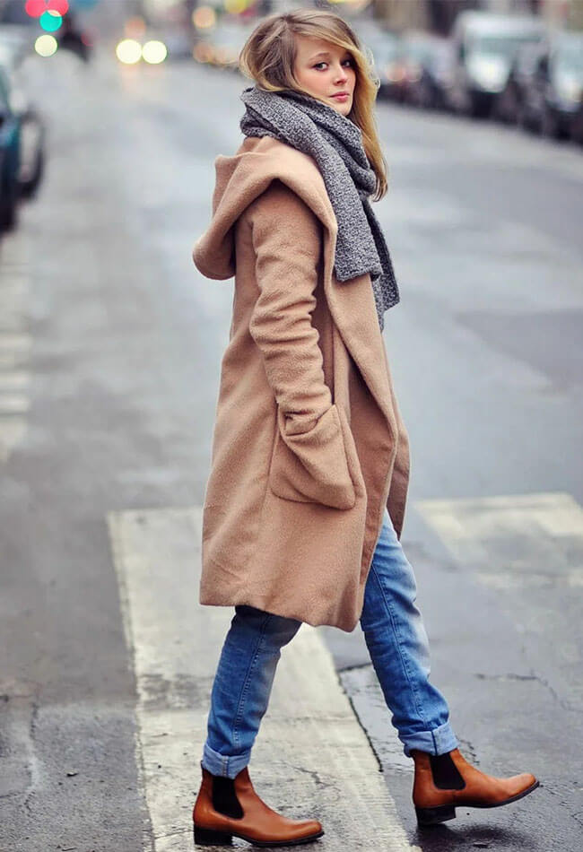 Casual Comfort: Brown Chelsea Boots with Wool Coat Casual Comfort: Brown Chelsea Boots with Wool Coat — Chelsea Boots Outfits