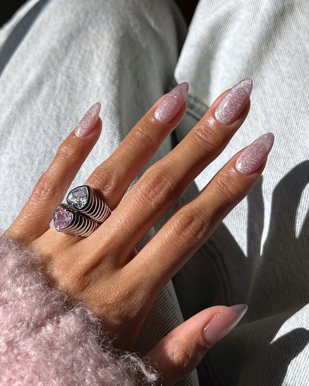 Glitter Visual Idea Glitter Visual Idea — Winter Stiletto Nails