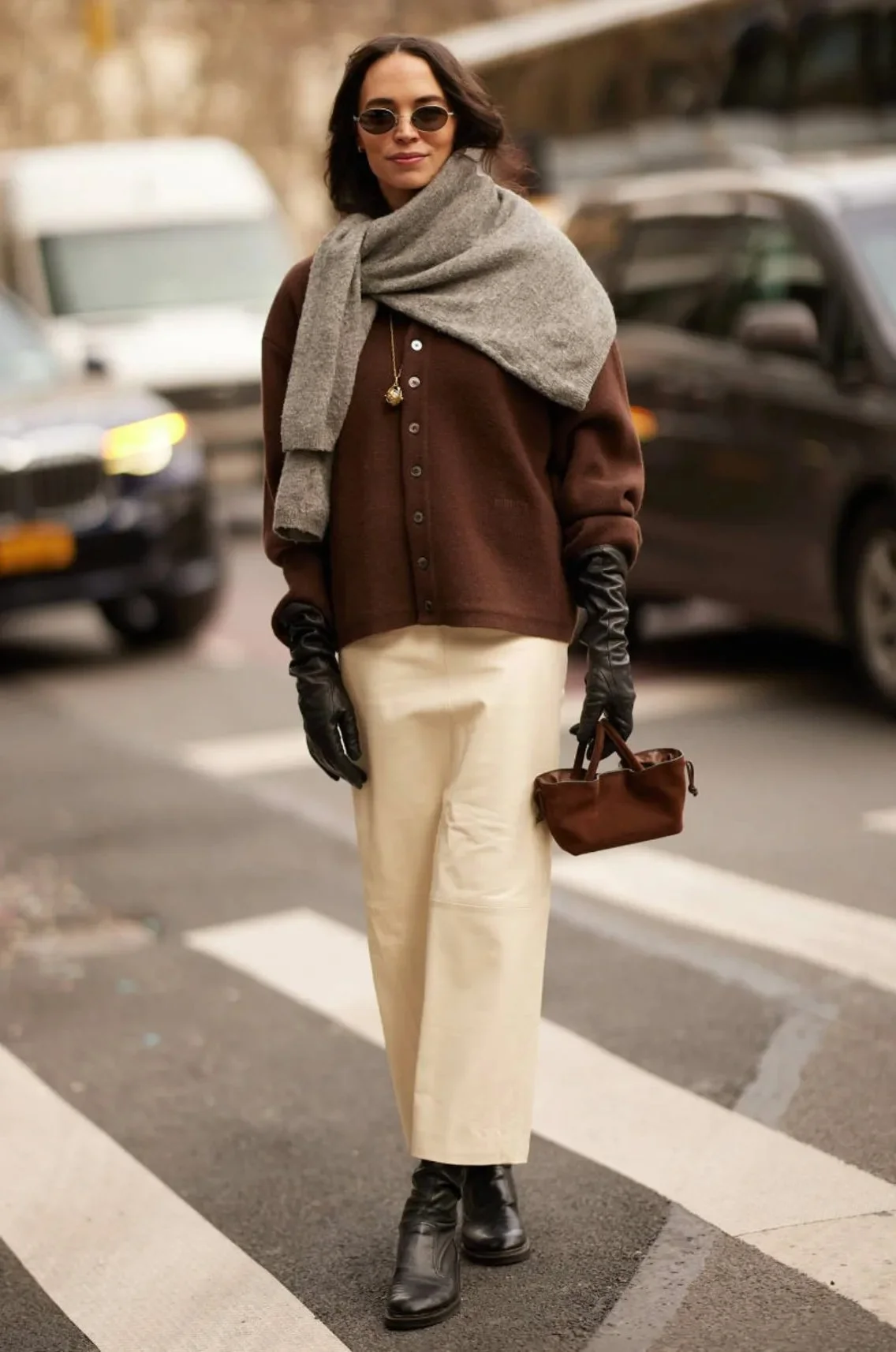 Knit Cardigan and Faux Leather Skirt Streetwear — Winter Streetwear Outfits