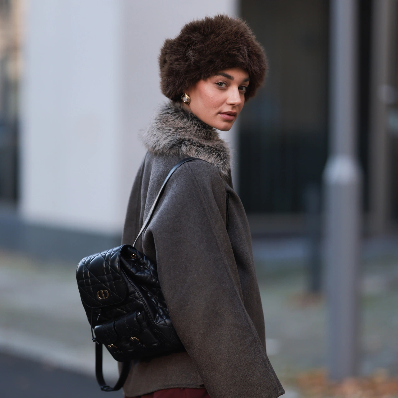Chic Cold Weather Sophisticated Cold Weather Ensemble with a Brown Fur Hat — Fur Hat Outfits