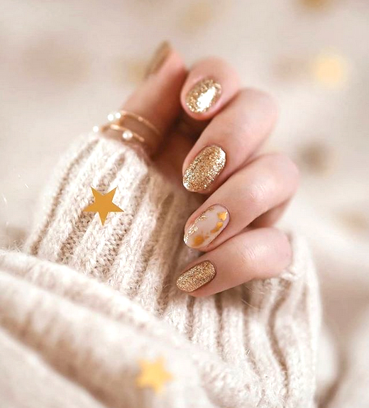 All-Over Gold Glitter with Gold Leaf All-Over Gold Glitter with Gold Leaf — Winter Nail Colors for Pale Skin