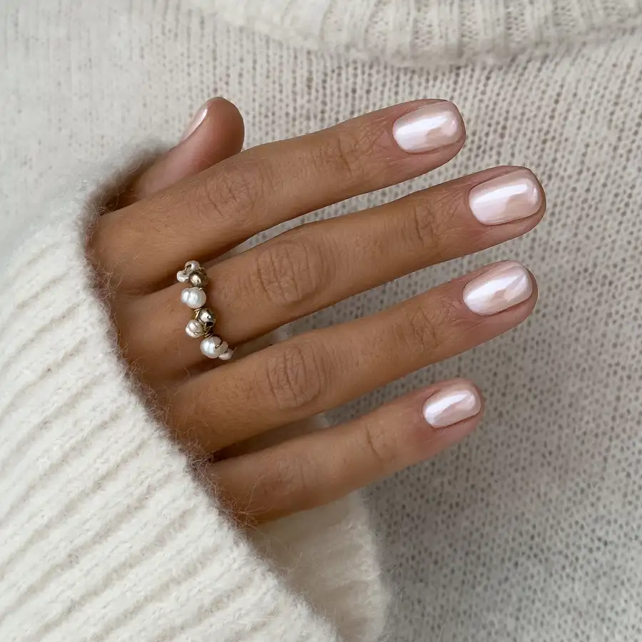 Plaid Silver Burgundy Medium Almond Nails Plaid Silver Burgundy Medium Almond Nails — Winter Formal Nails