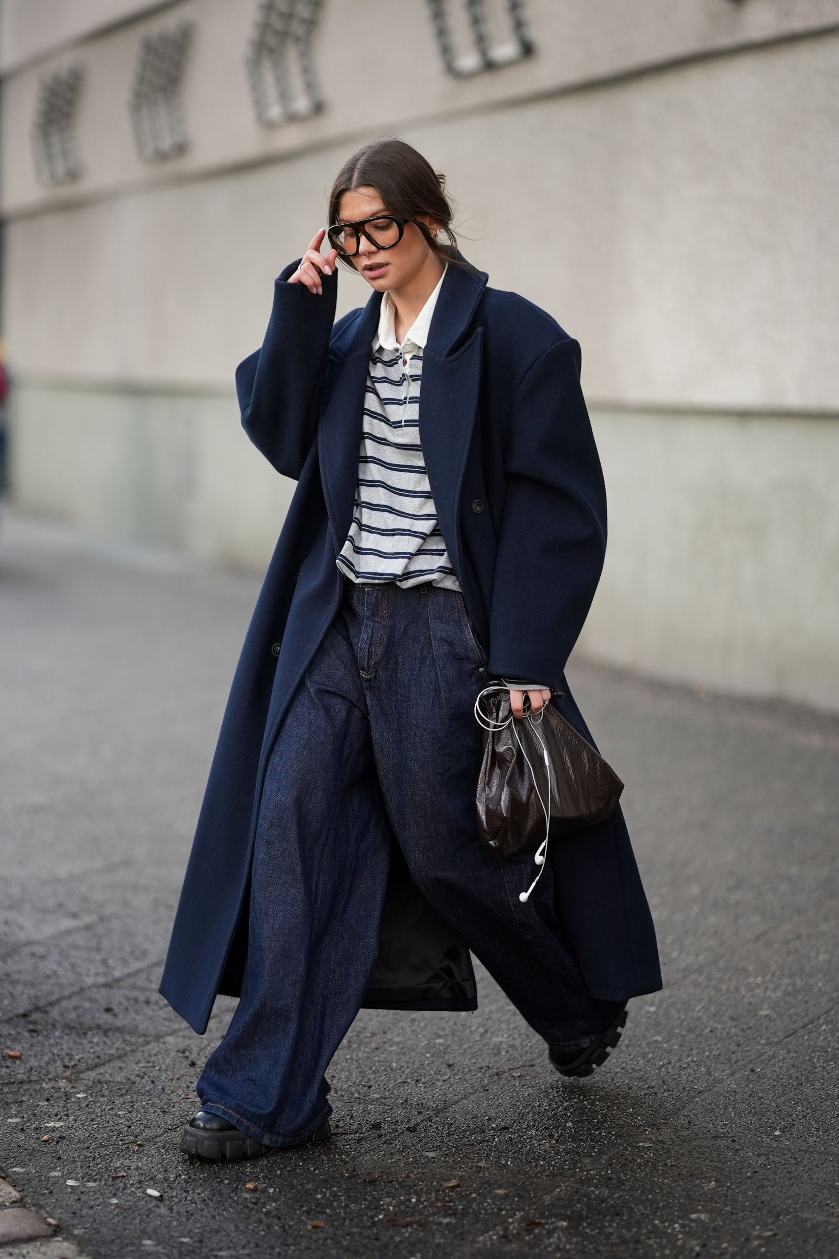 Voluminous Navy Coat Over Striped Polo and Wide Leg Jeans Voluminous Navy Coat Over Striped Polo and Wide Leg Jeans — Winter Outfits with Wide Leg Jeans