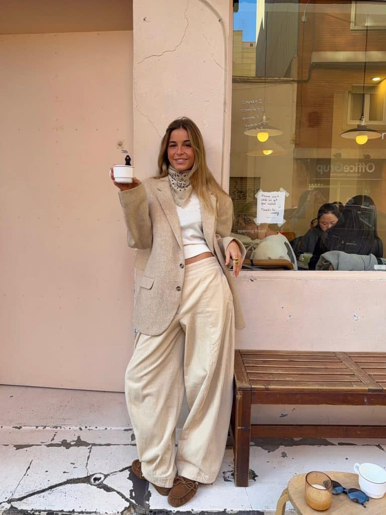 Casual Chic with a Patterned Scarf and Beige Ensemble Casual Chic with a Patterned Scarf and Beige Ensemble — Scarf Outfits