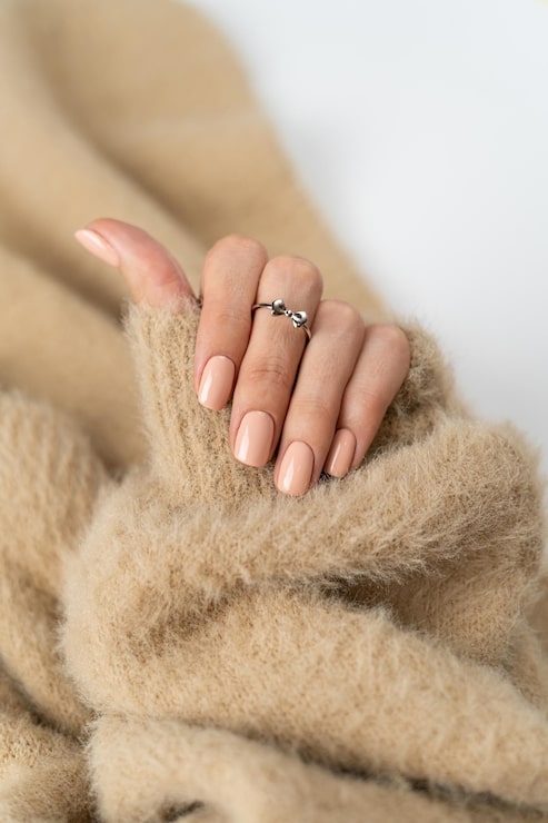 Pastel Pink with Snowflake Accents Pastel Pink with Snowflake Accents — Pastel Winter Nails