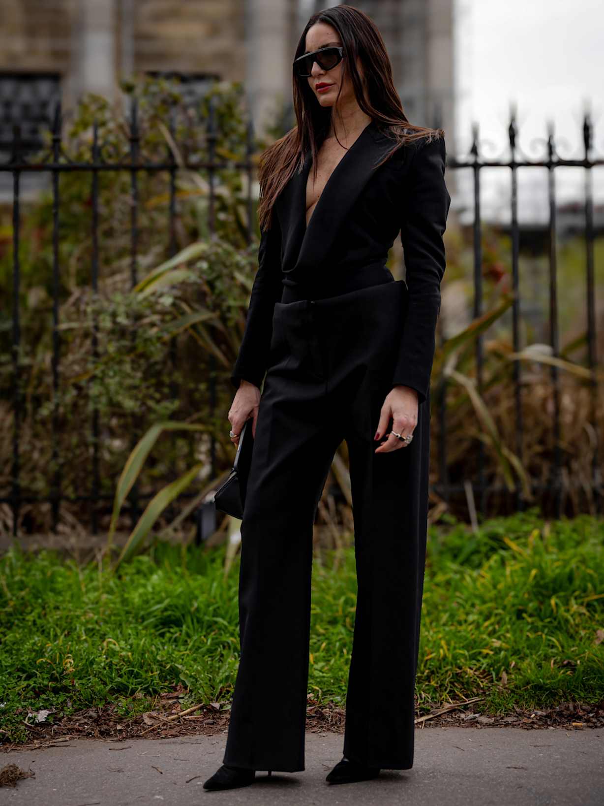 Modern Power Dressing: All-Black Suit with Deep V-Neck Modern Power Dressing: All-Black Suit with Deep V-Neck — All Black Winter Outfits