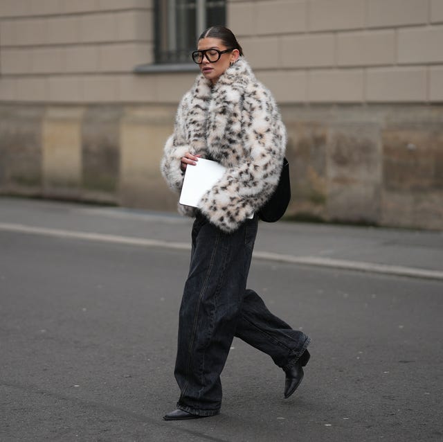 Leopard Print Coat Makes a Bold Statement Leopard Print Coat Makes a Bold Statement — Classy Winter Outfits