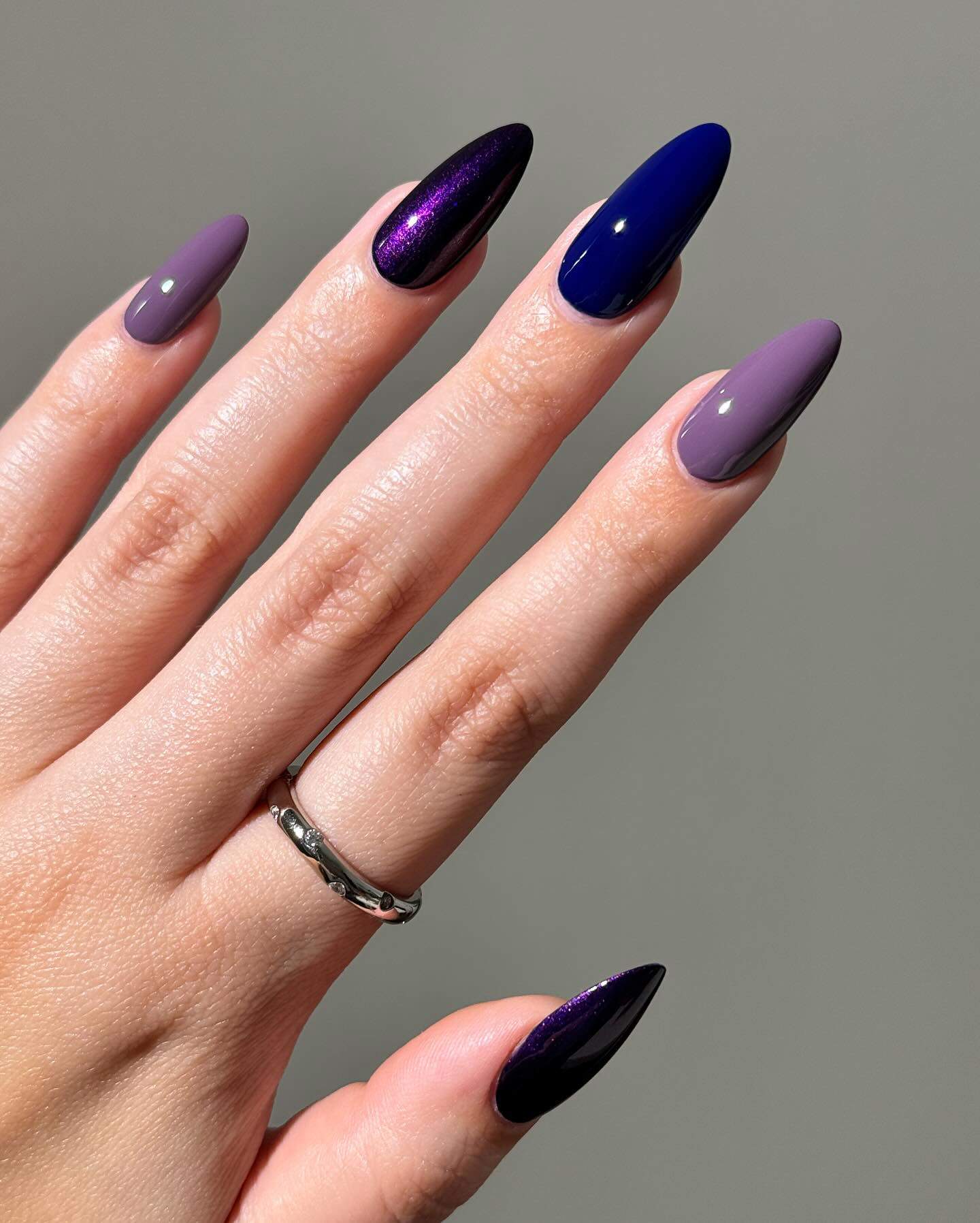 Glossy Shimmer Visual Idea — Simple Winter Nails