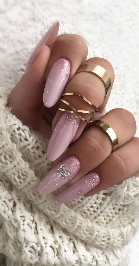 Dusty Pink Glitter Gradient Almonds — Winter Pink Nails