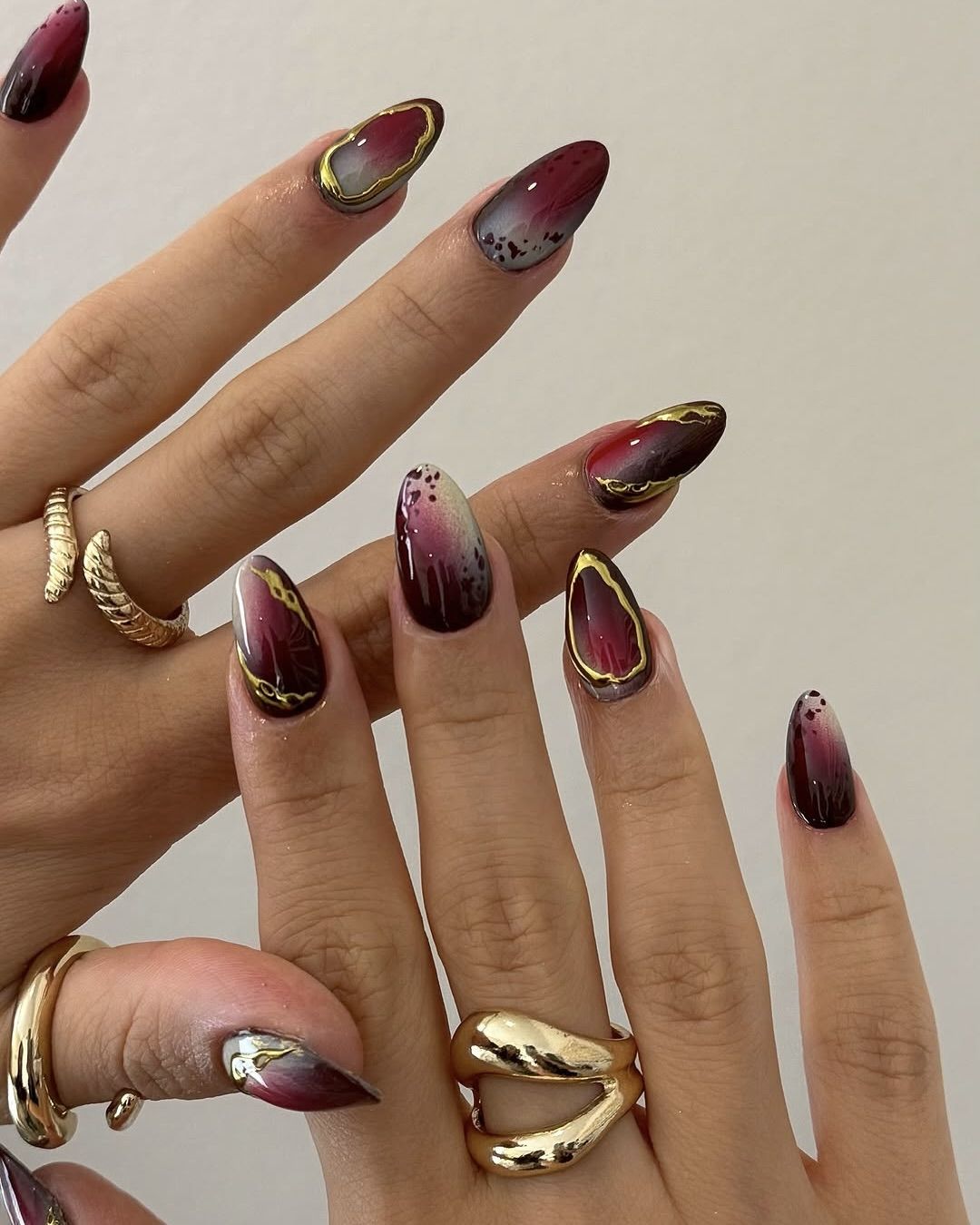 Deep Red to Black Glossy Ombre — Winter Ombre Nails