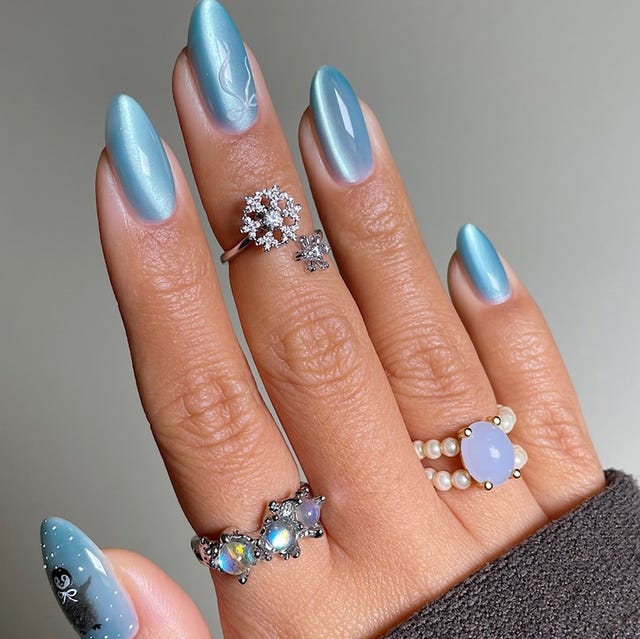 Shimmer Cat-Eye Visual Idea Shimmer Cat-Eye Visual Idea — Winter Nail Colors for Women Over 40