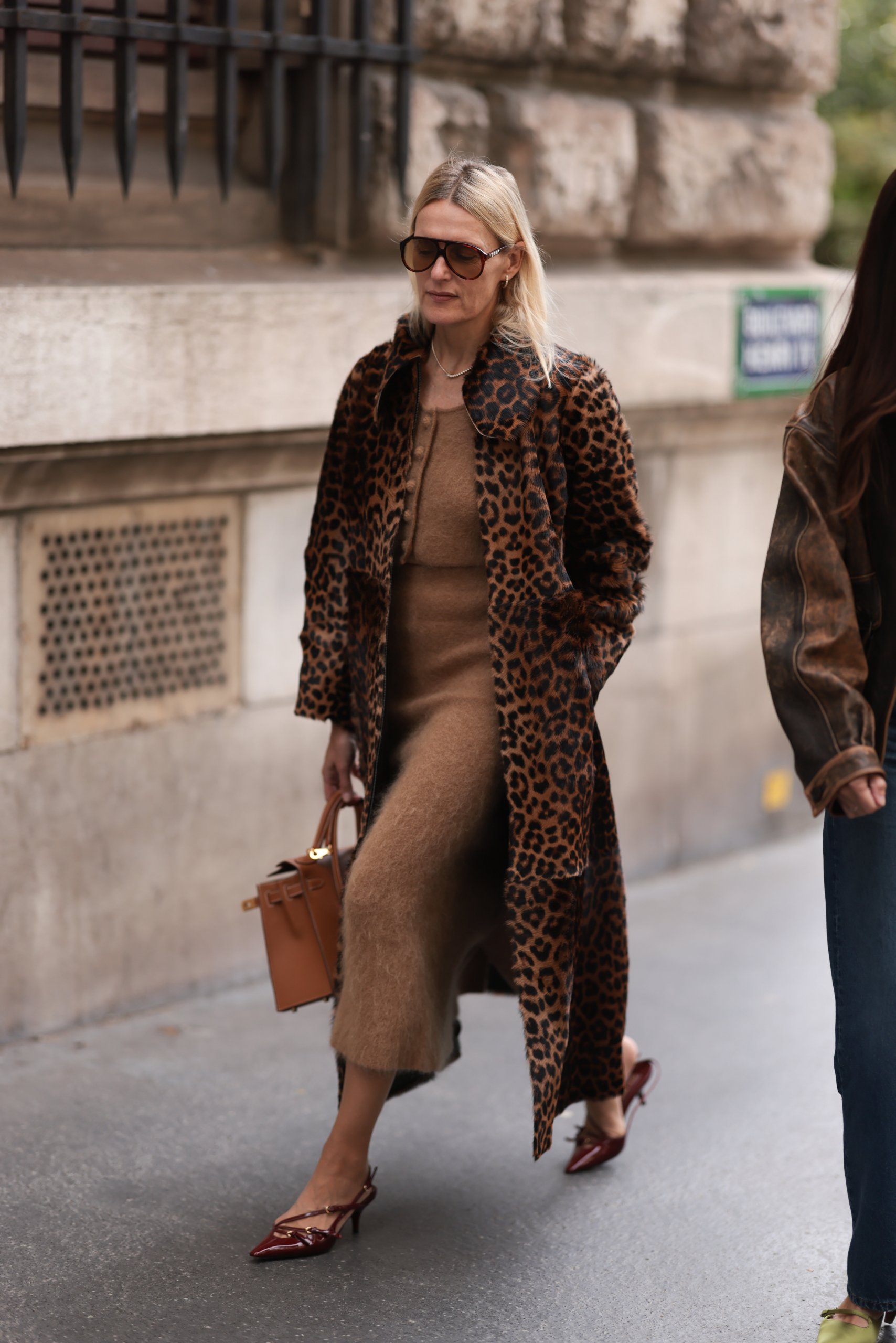 Elegant Leopard Coat with Camel Knit Dress Elegant Leopard Coat with Camel Knit Dress — Leopard Coat Outfits