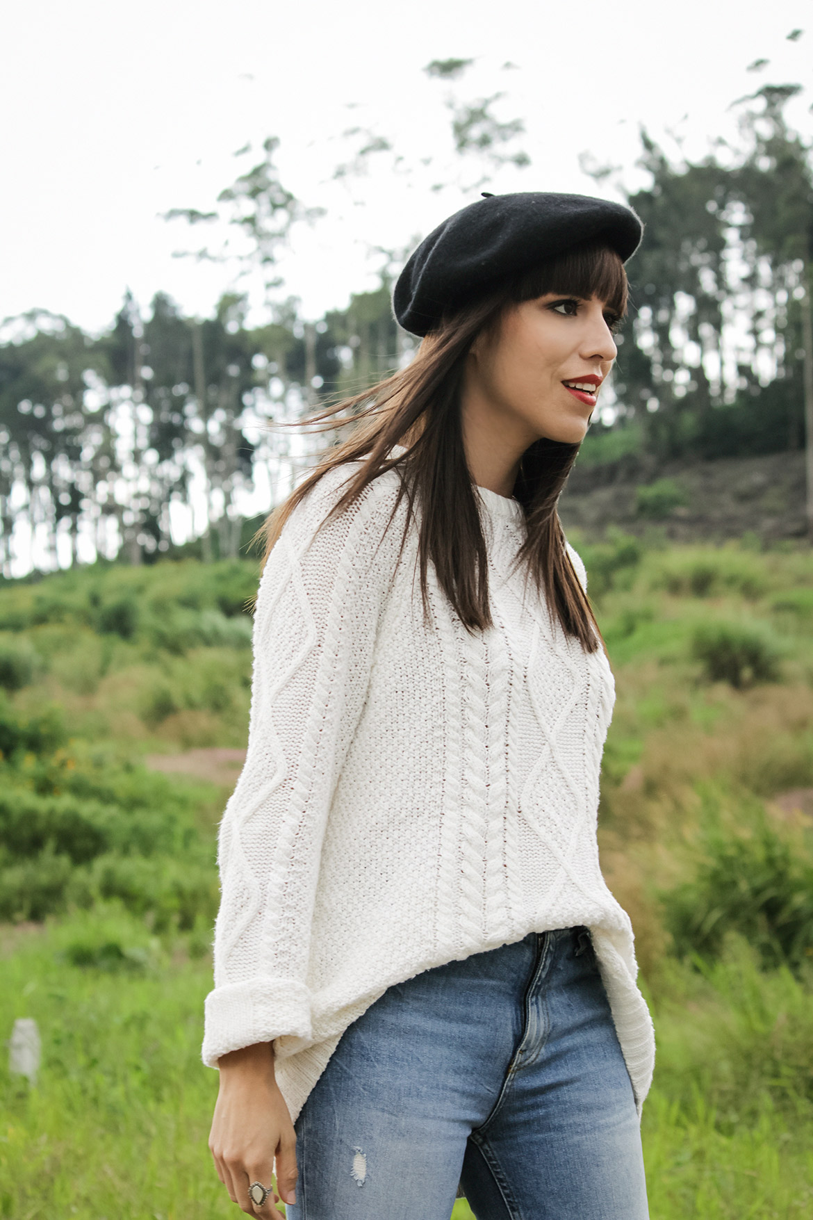 Black Oversized Sweater Outfit Idea Black Oversized Sweater Outfit Idea — Beret Outfits